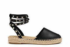 Сандалии FashionWave